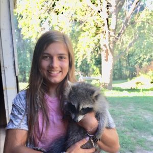 Meet your Posher, Landry